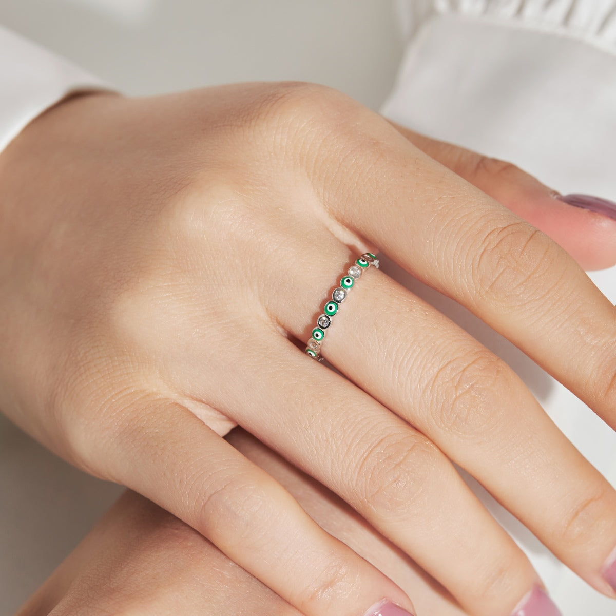 [Everoly JW]Sparkling Vibrant Round Shape Daily Ring