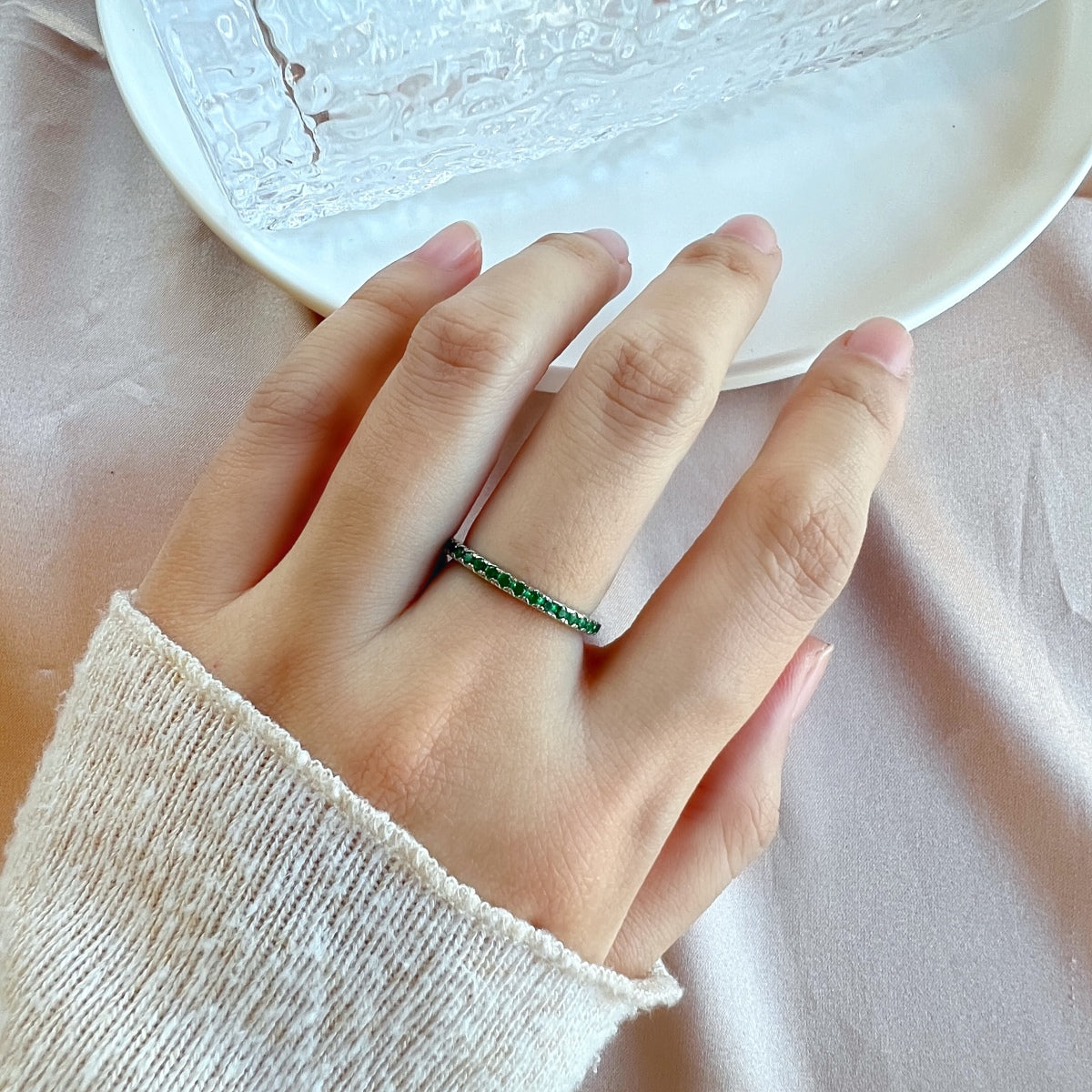 [Everoly JW]Delicate Sparkling Round Cut Daily Ring