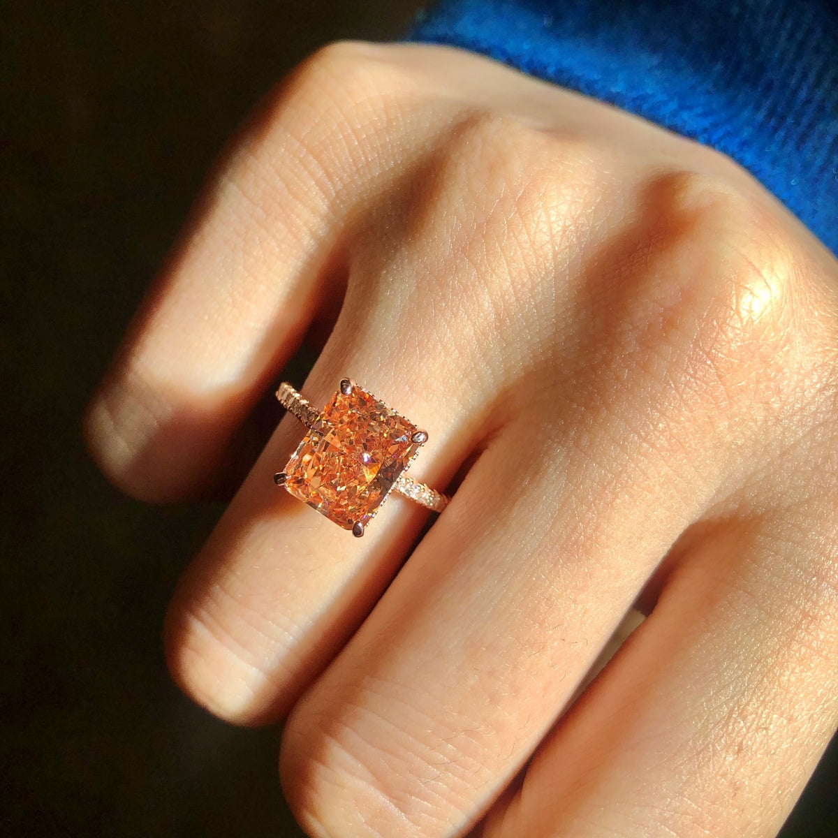 [Everoly JW]4.0 Carat Luxurious Engagement Ring