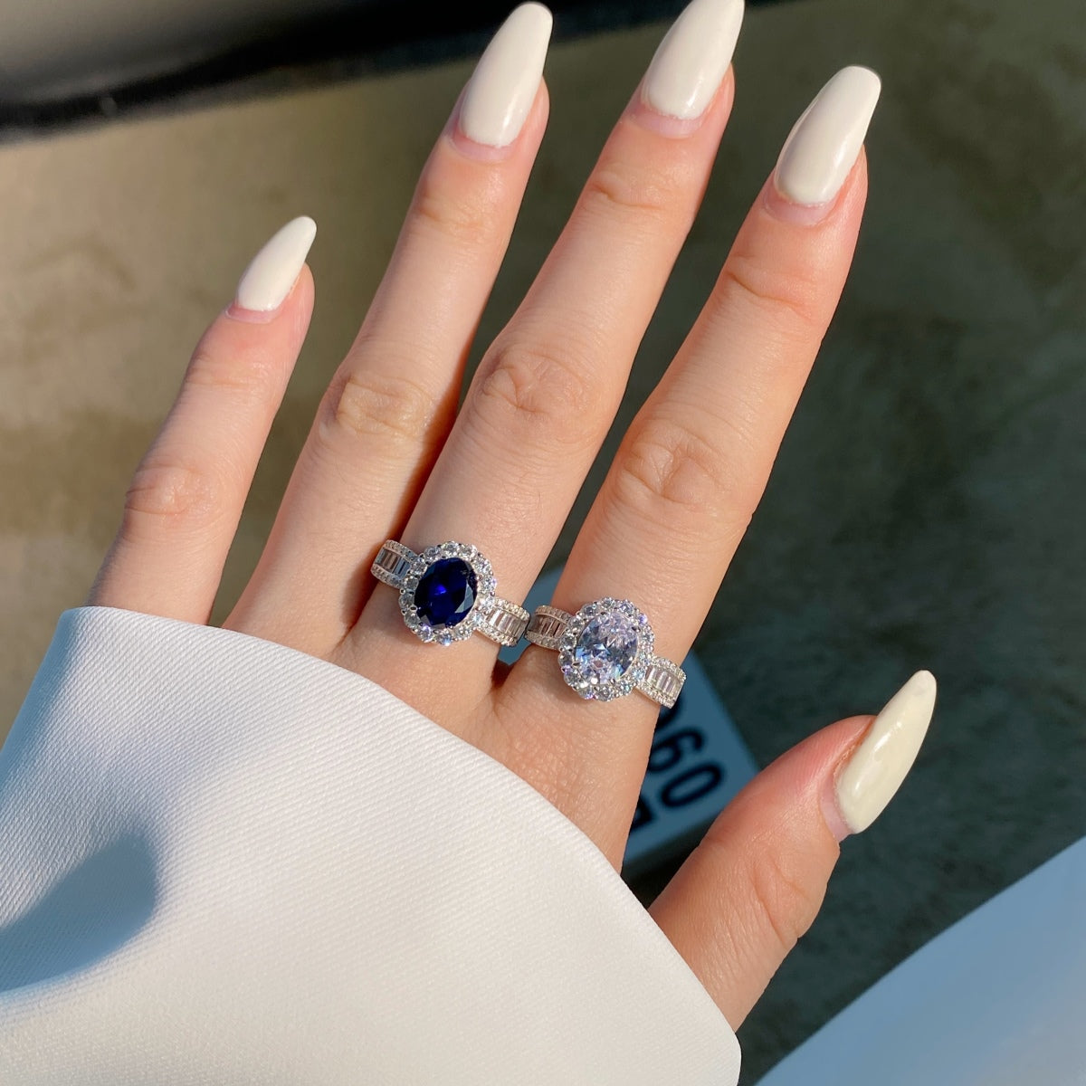 [Everoly JW]1.5 Carat Dazzling Charming Oval Cut Banquet Ring