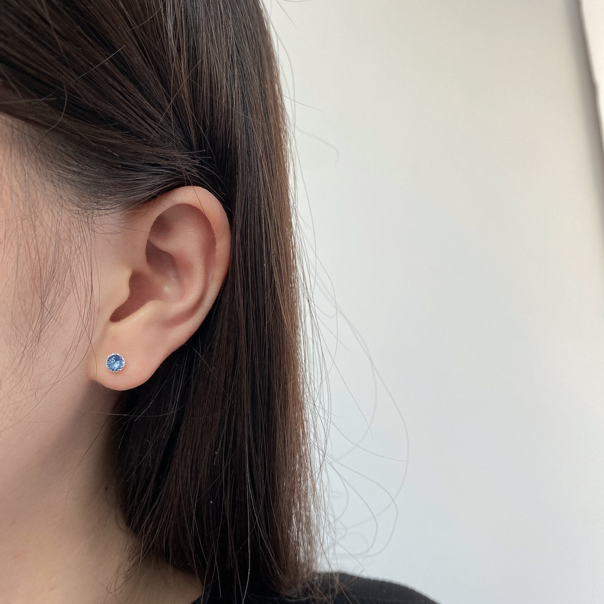 [Everoly JW]Sparkling Colorful Round Shape Earrings