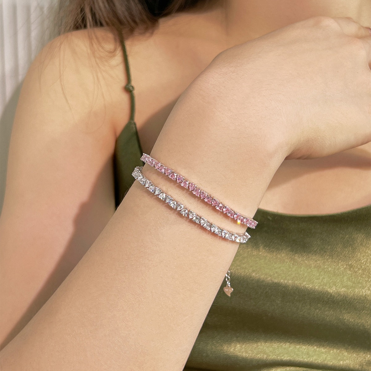 [Everoly JW]Dazzling Romantic Heart Shape Lover Bracelet