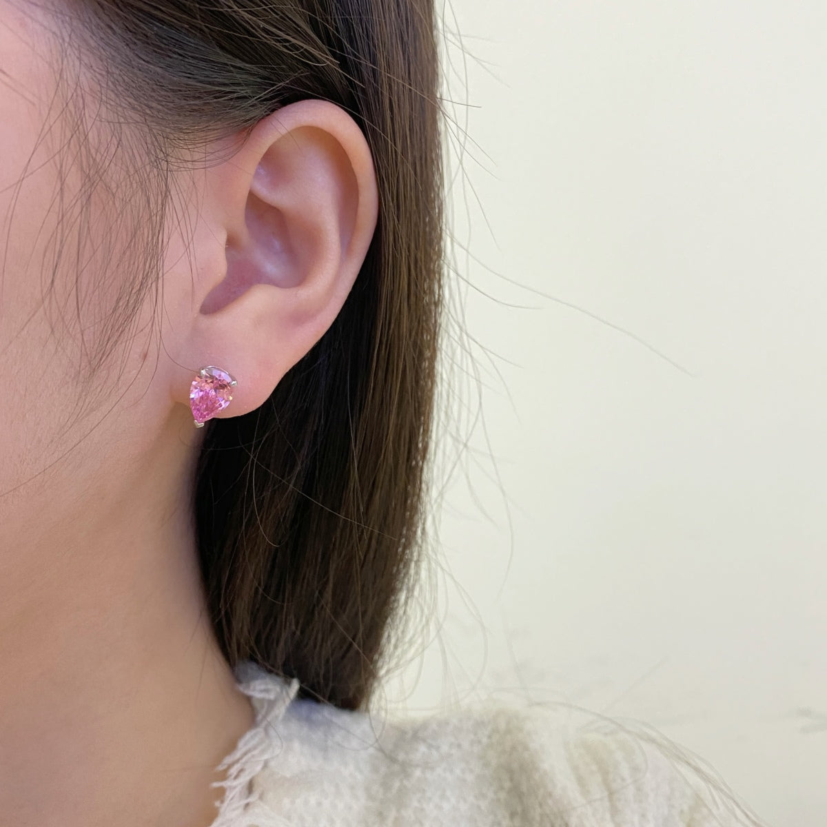 [Everoly JW]Ornate Water Drop Shape Earrings