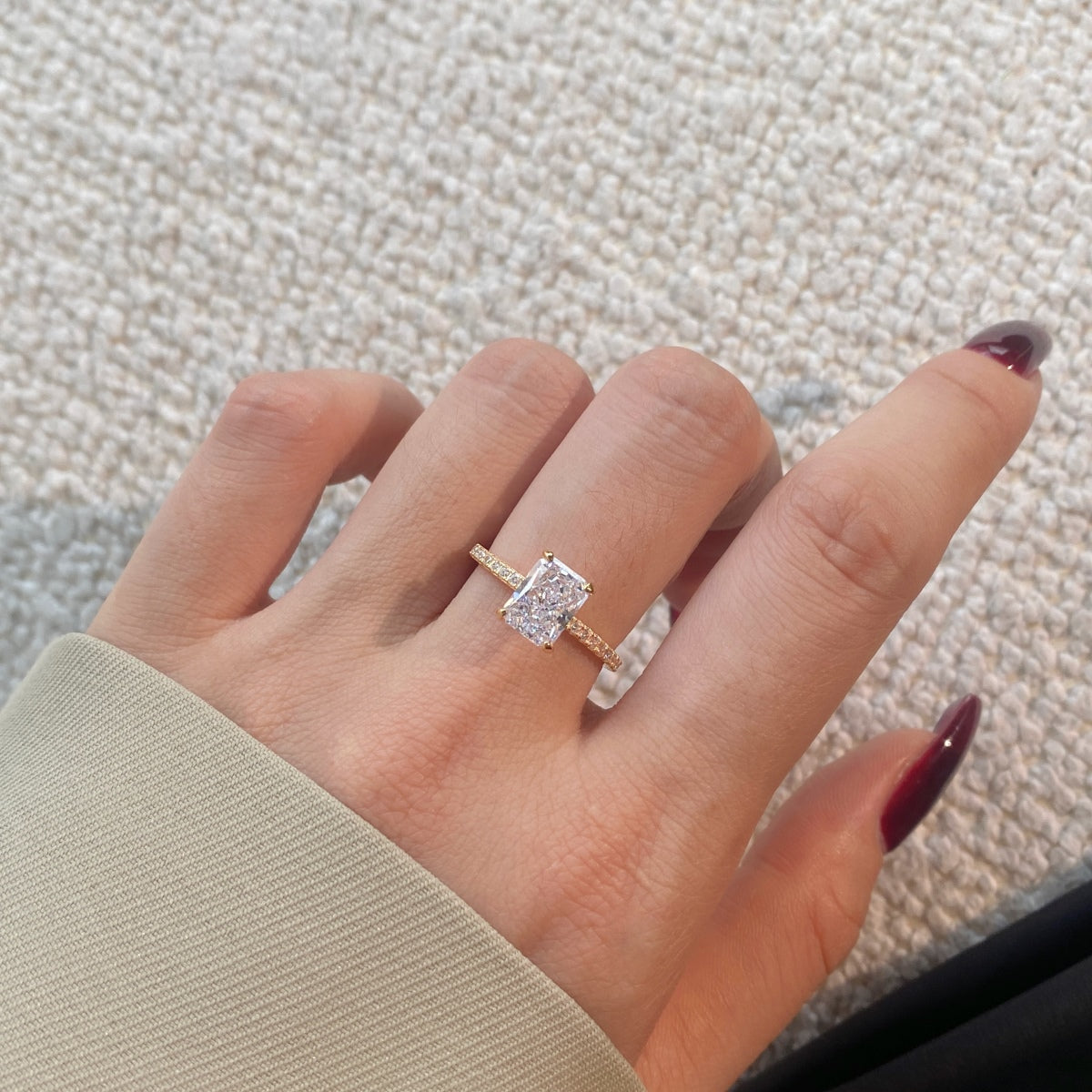 [Everoly JW]2.0 Carat Dazzling Sparkling Radiant Cut Party Ring