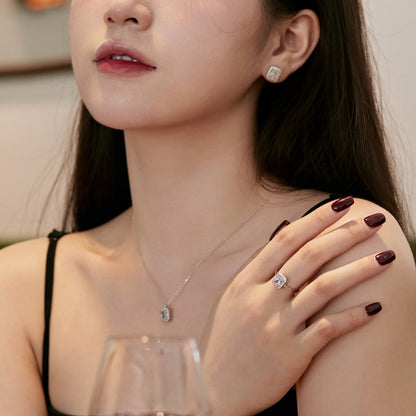 [Everoly JW]1.0 Carat Luxurious Dainty Emerald Cut Daily Earrings