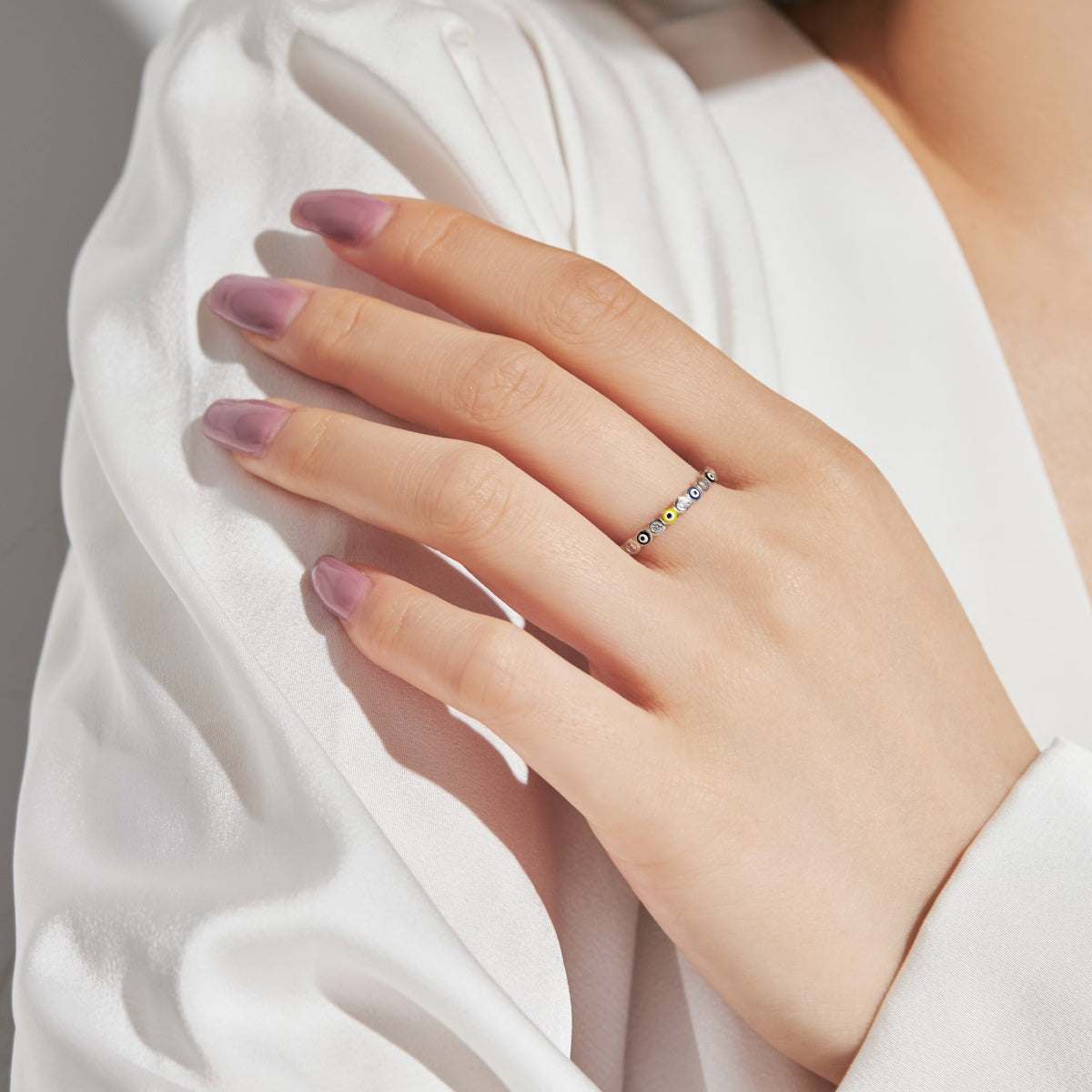 [Everoly JW]Sparkling Vibrant Round Shape Daily Ring