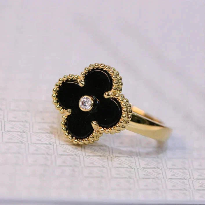 [Everoly JW]CLOVER ONYX RING GOLD DIAMANT