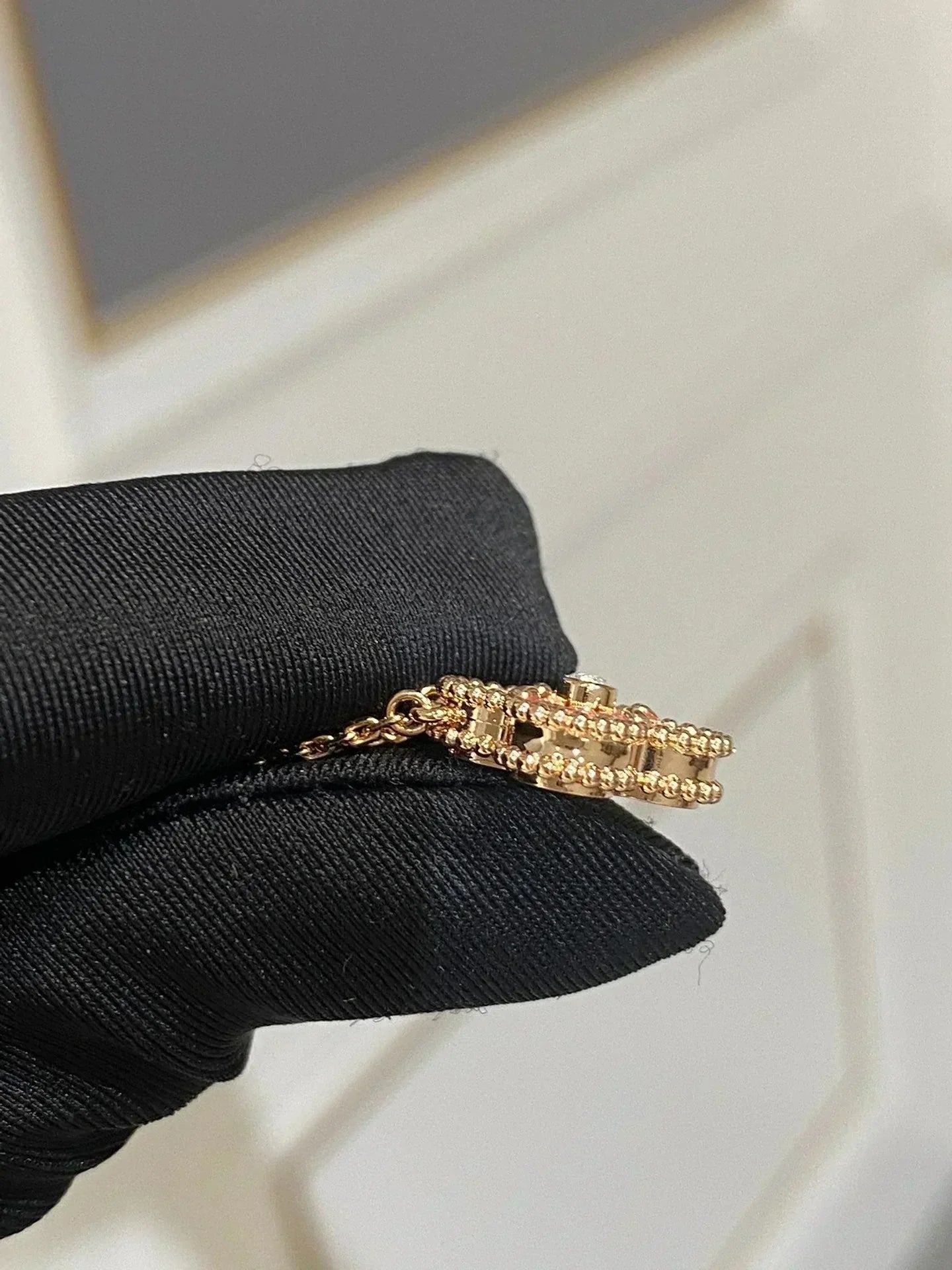 [Everoly JW]CLOVER 15MM DIAMANT-RHODONIT-HALSKETTE