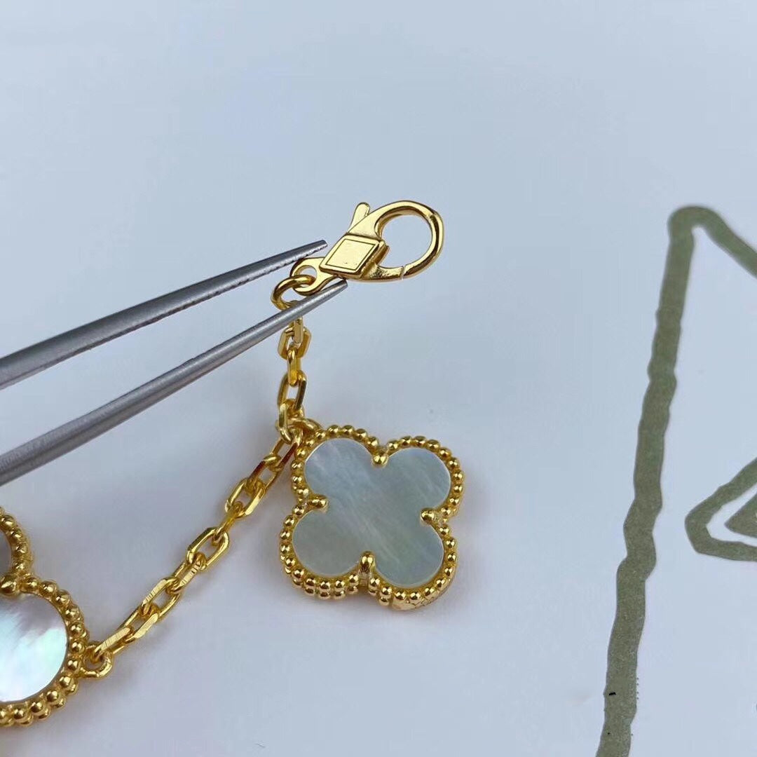 [Everoly JW] MAGIC CLOVER MOP GOLDARMBAND 5 MOTIVE