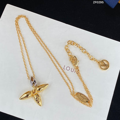 [Everoly JW]ルイゼットペンダントゴールドネックレス