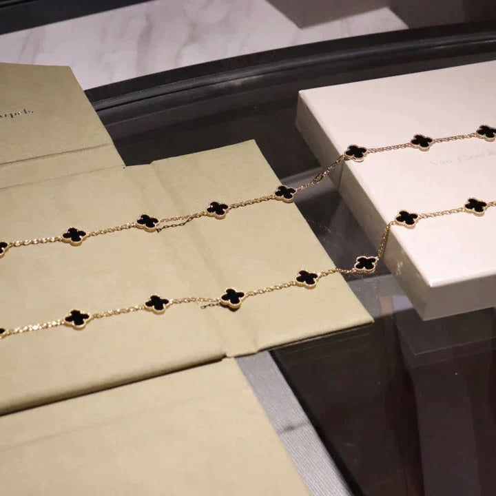 [Everoly JW]CLOVER 20 MOTIFS ONYX NECKLACE