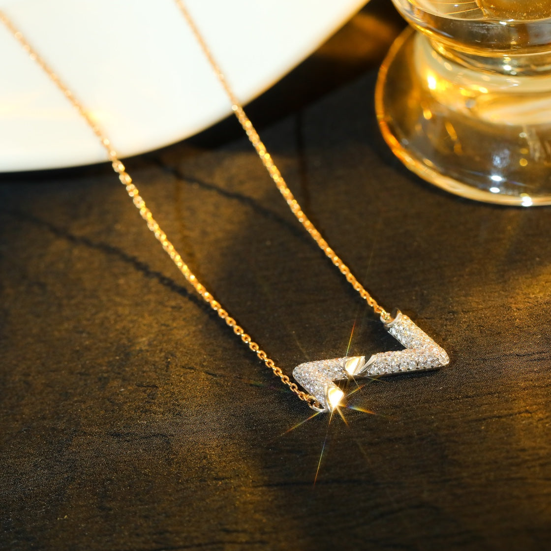 [Everoly JW]VOLT SILVER DIAMOND PEDANT NECKLACE