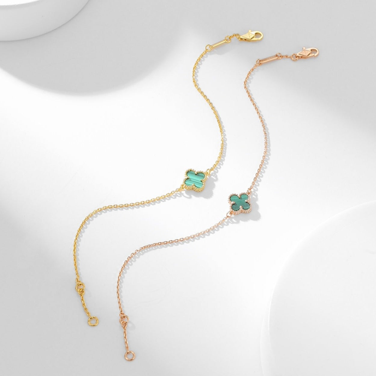 [Everoly JW]CLOVER BRACELET MALACHITE 1 MOTIF