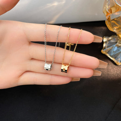 [Everoly JW]BEE MINI NECKLACE