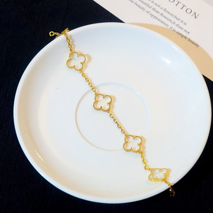 [Everoly JW] CLOVER 5 MOTIF ROCK CRYSTAL BRACELET