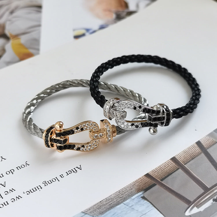 [Everoly JW]FORCE LARGE HORSESHOE BLACK WHITE DIAMOND BRACELET ROSE GOLD