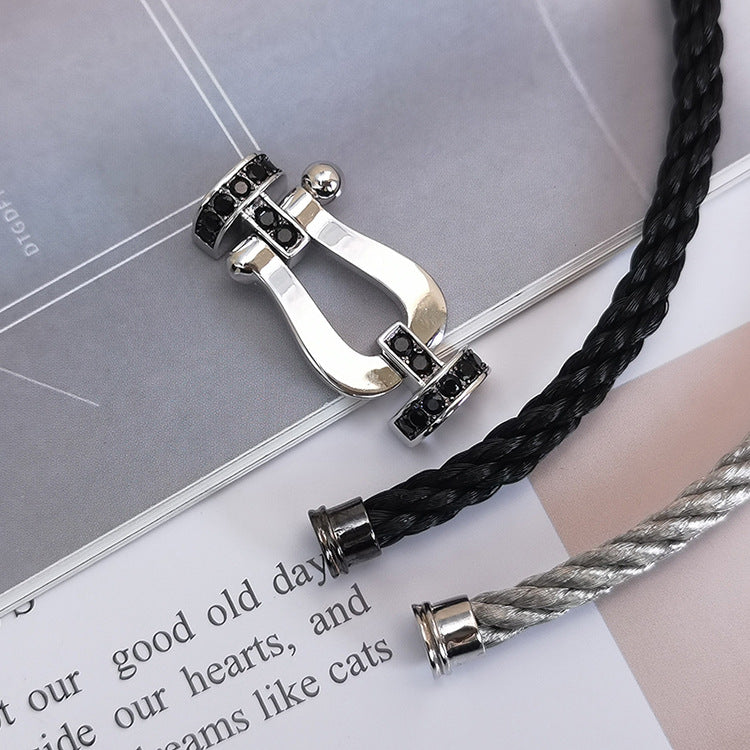 [Everoly JW]FORCE LARGE HORSESHOE BLACK DIAMOND BRACELET SILVER