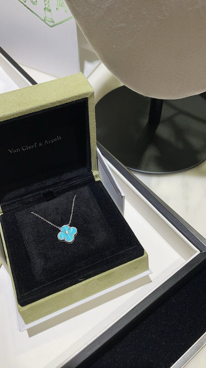 [Everoly JW]CLOVER 15MM DIAMOND SVRES PORCELAIN  NECKLACE SILVER