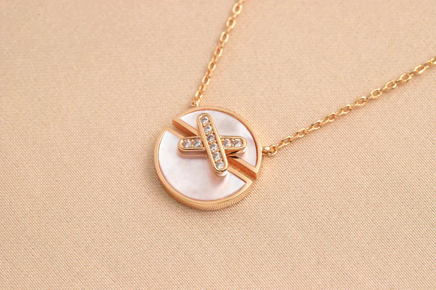 [Everoly JW]JEUX DE ROSE GOLD DIAMOND NECKLACE