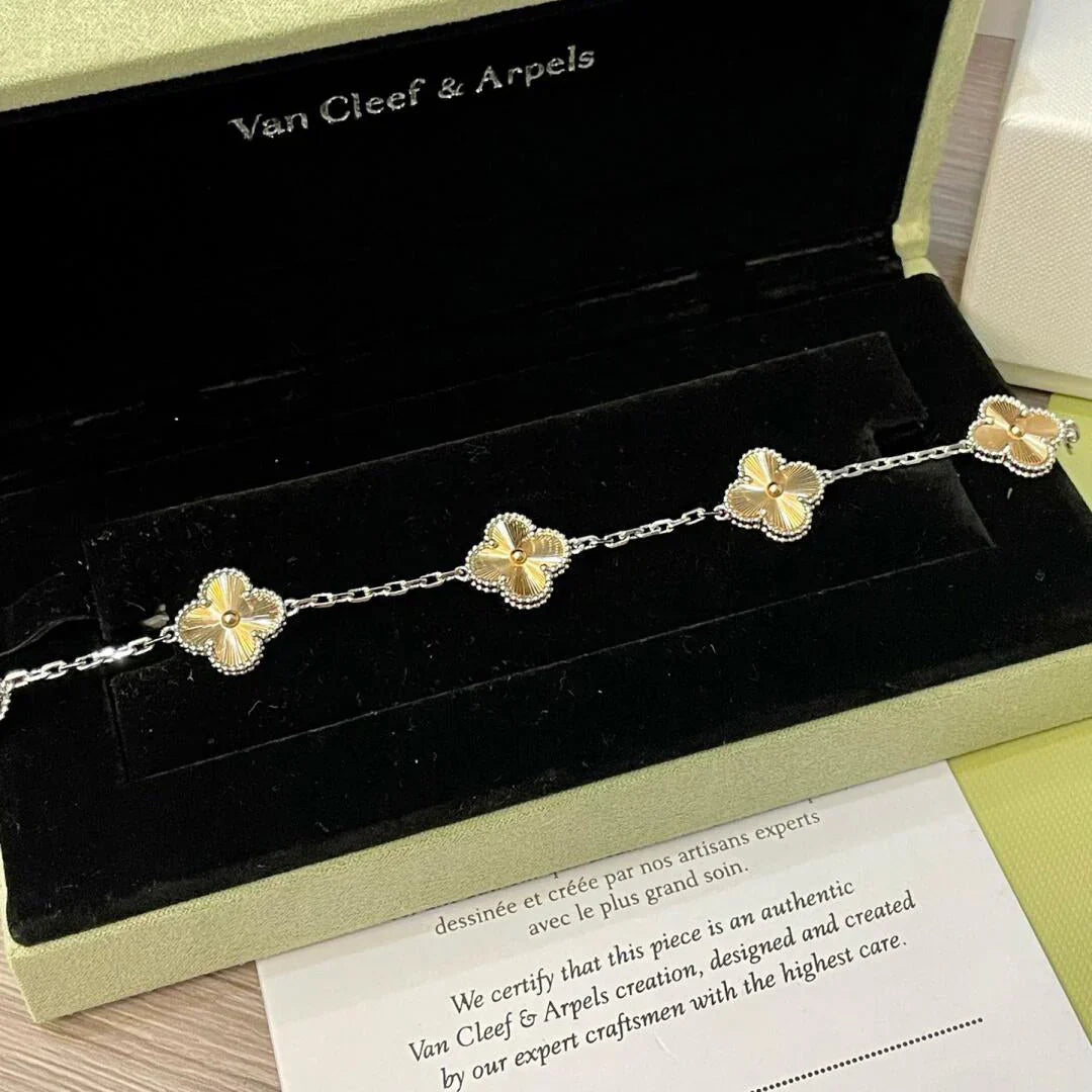 [Everoly JW]  CLOVER 5 MOTIF LASER BRACELET COLLECTION
