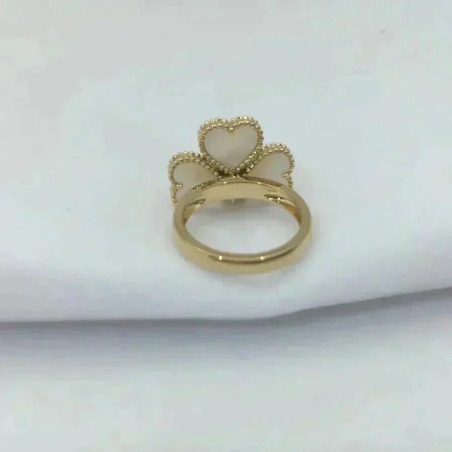 [Everoly JW]SWEET CLOVER WHITE MOP RING