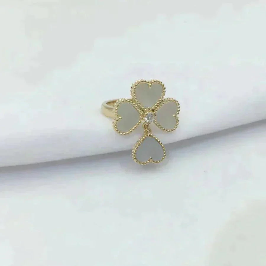 [Everoly JW]SWEET CLOVER WHITE MOP RING