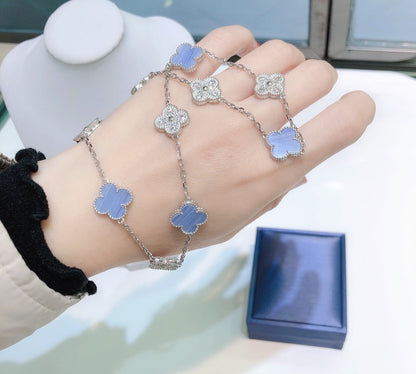 [Everoly JW]クローバー 10モチーフ カルセドニー ダイヤモンド シルバーネックレス